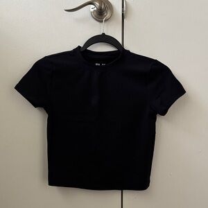 Black Women's Crop Top - Crewneck Short Sleeve